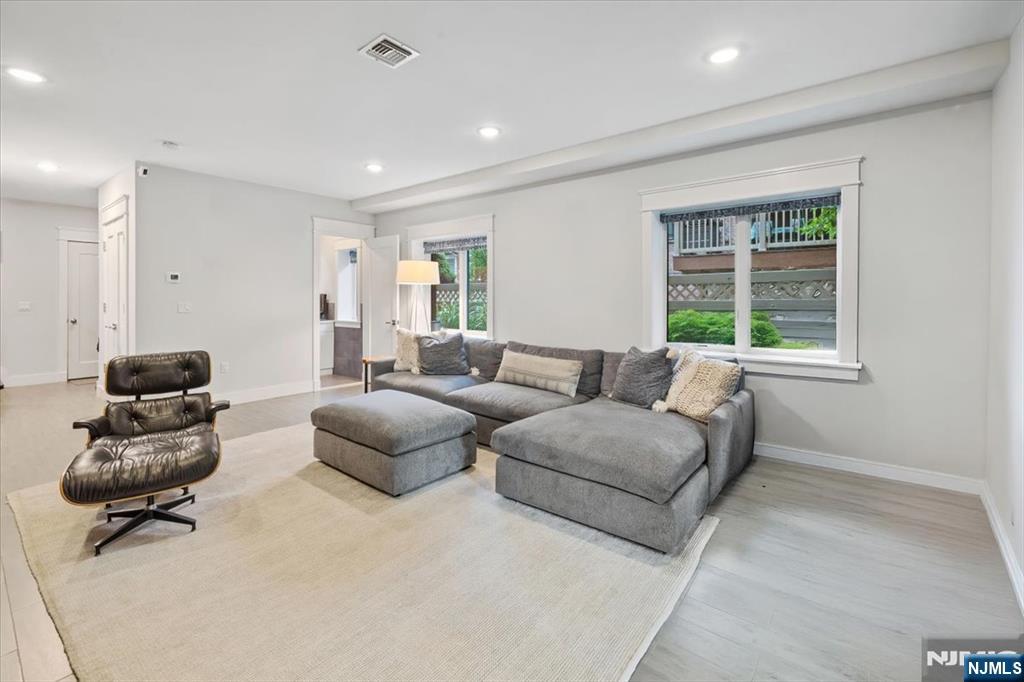 1211 16th Street
