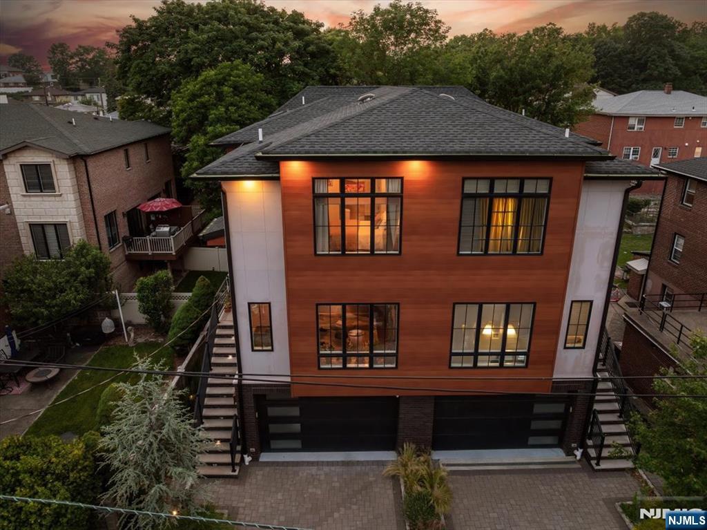 1211 16th Street