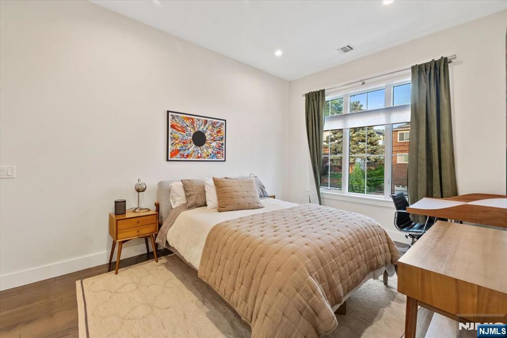 1211 16th Street