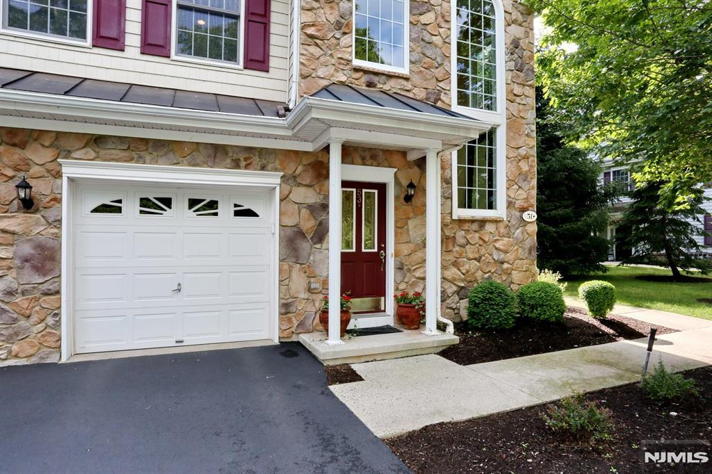 53 Pine Lake Terrace T053