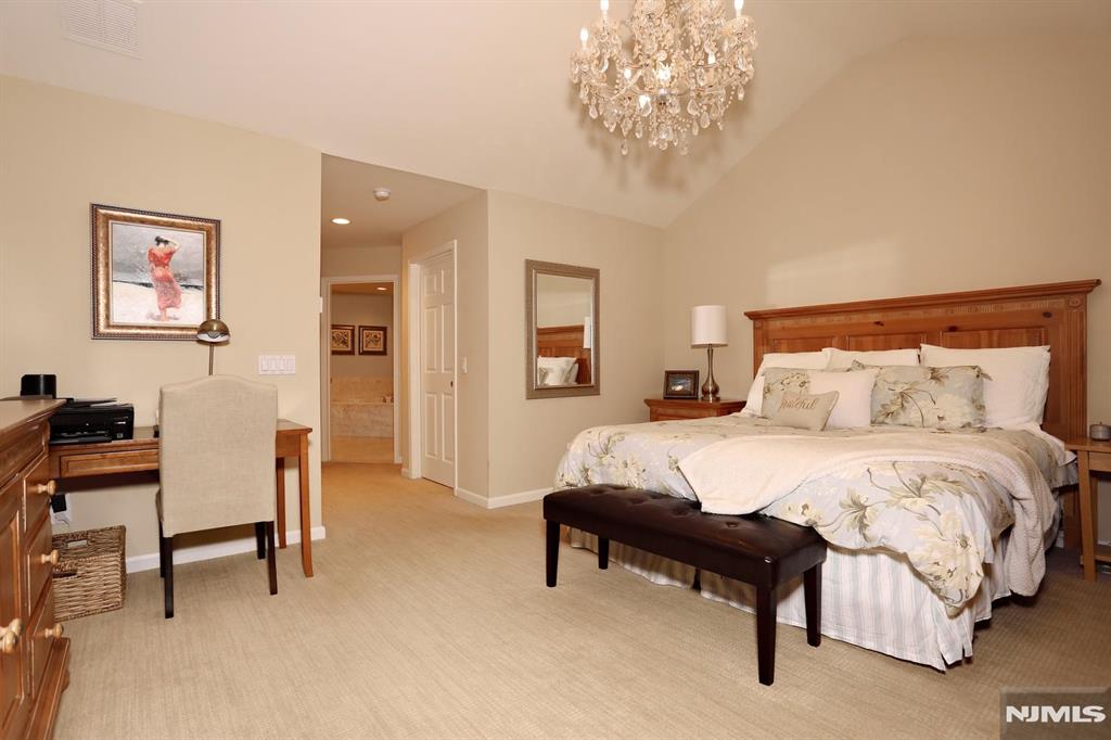 53 Pine Lake Terrace T053