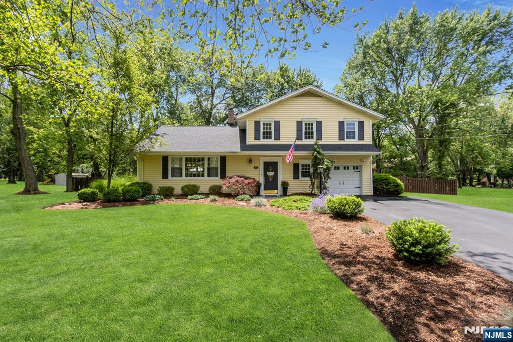 611 Maze Road