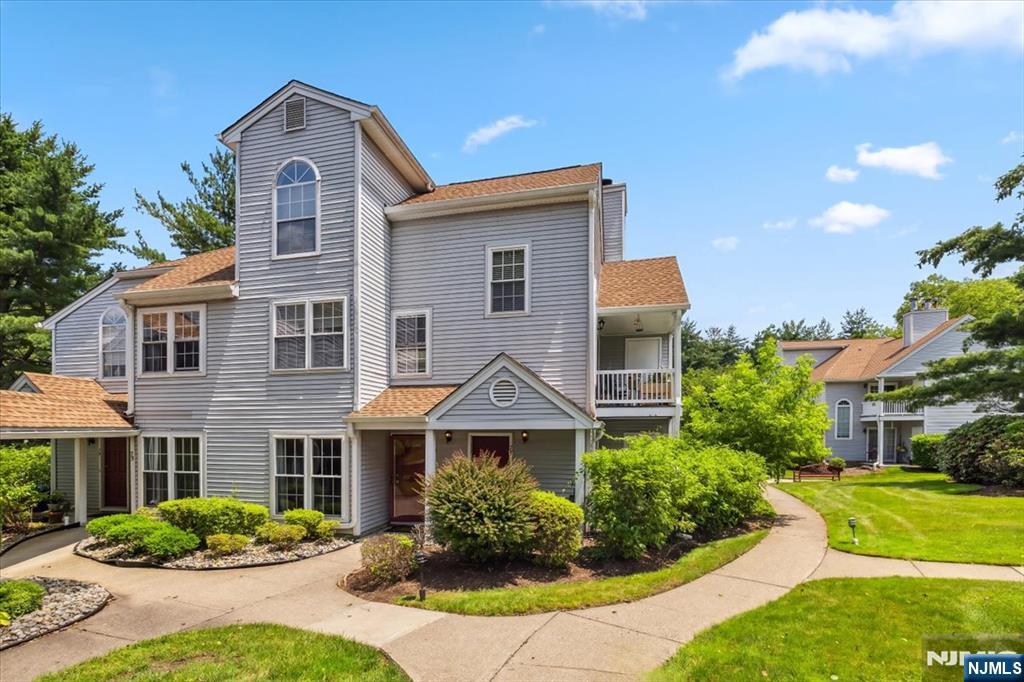 77 Homestead Lane 707