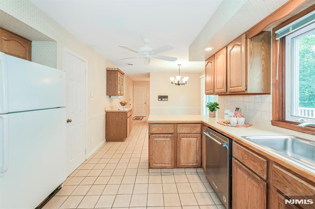 765 Battel Place