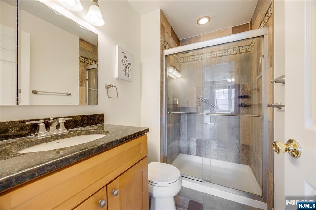 308 Linden Street H3