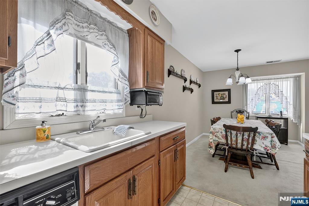 385 Midland Avenue 2