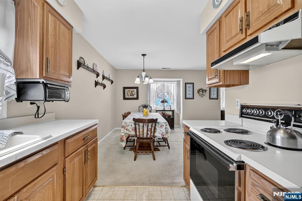 385 Midland Avenue 2