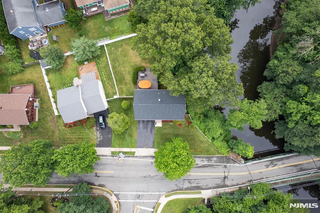 260 Elm Street