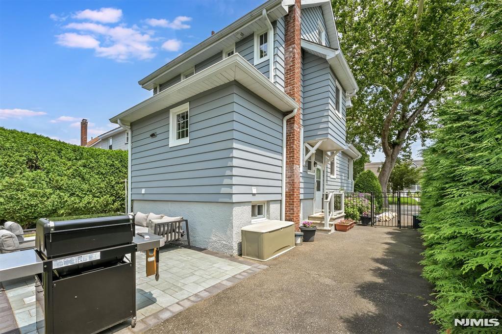 349 Elm Street