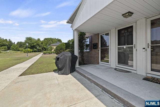 133 N Maple Avenue