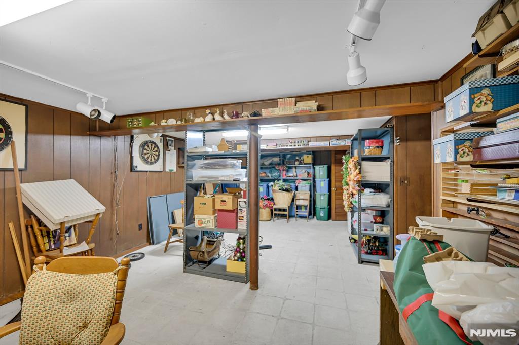 2 Clover Court