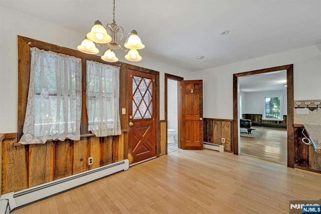 15 Cottage Place #15