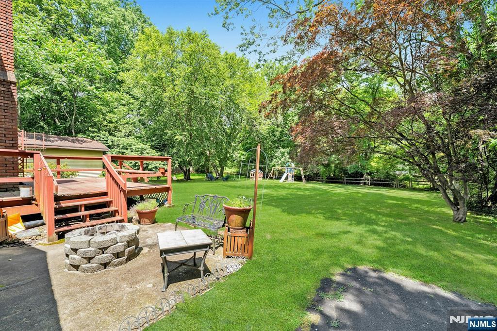 15 Cottage Place #15