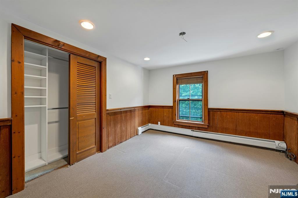 15 Cottage Place #15