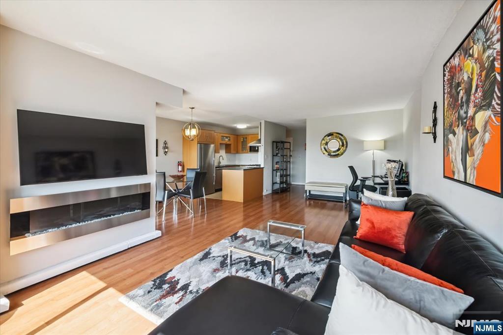 150 Overlook Avenue 15E