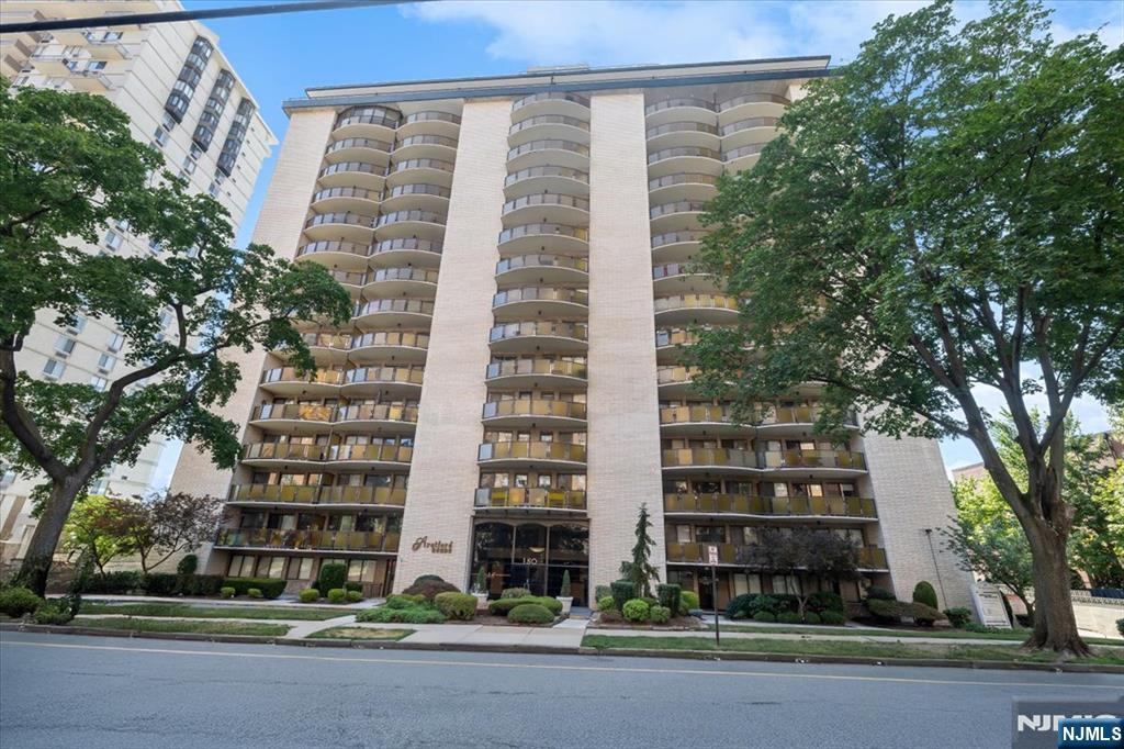 150 Overlook Avenue 15E