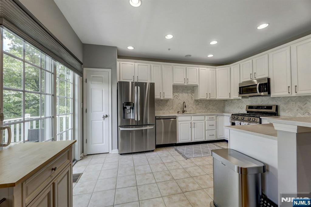 4 Sweeney Court 5