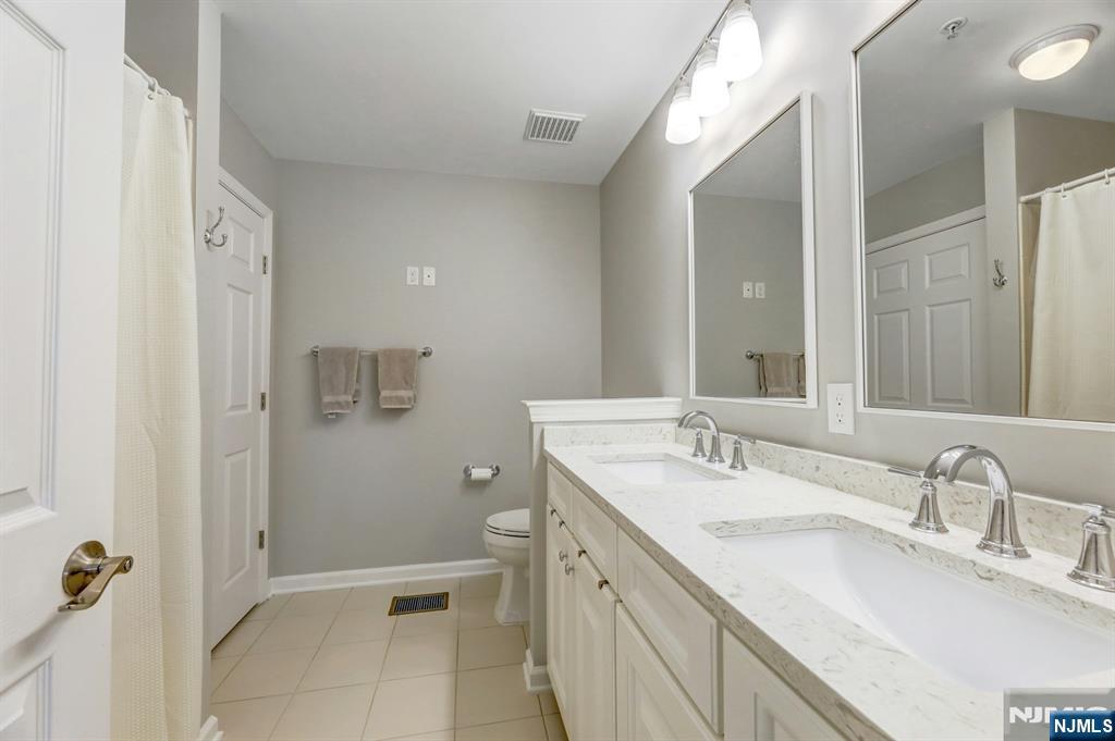 4 Sweeney Court 5