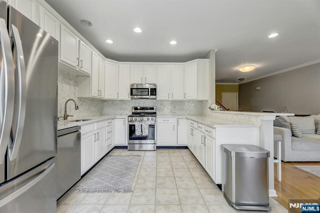 4 Sweeney Court 5
