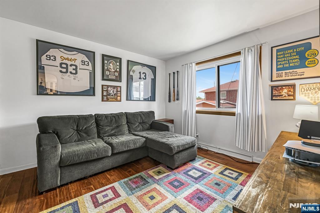 4 Gail Place