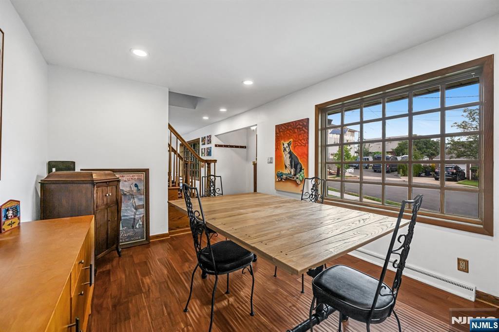 4 Gail Place