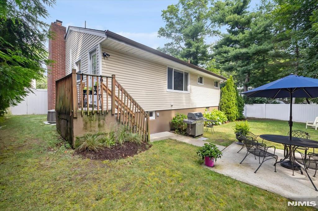195 Fern Street