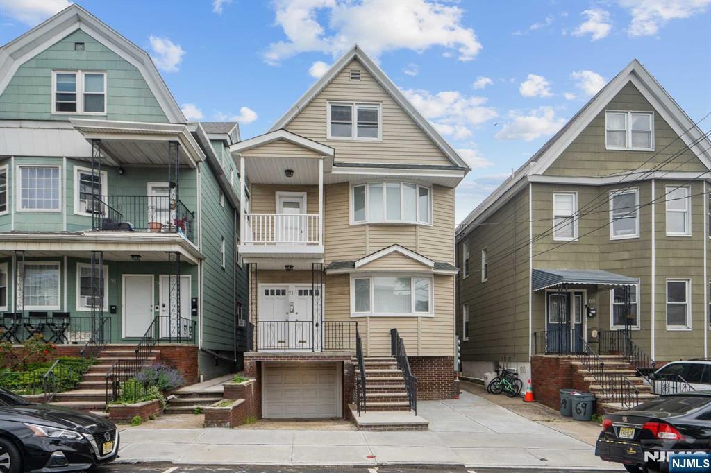 71 W 54th Street