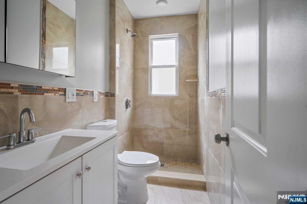 71 W 54th Street