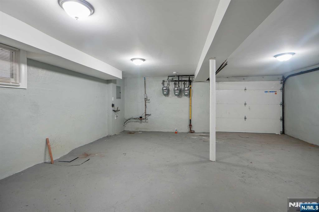 71 W 54th Street