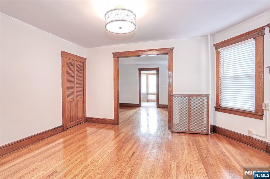 215 Walter Avenue