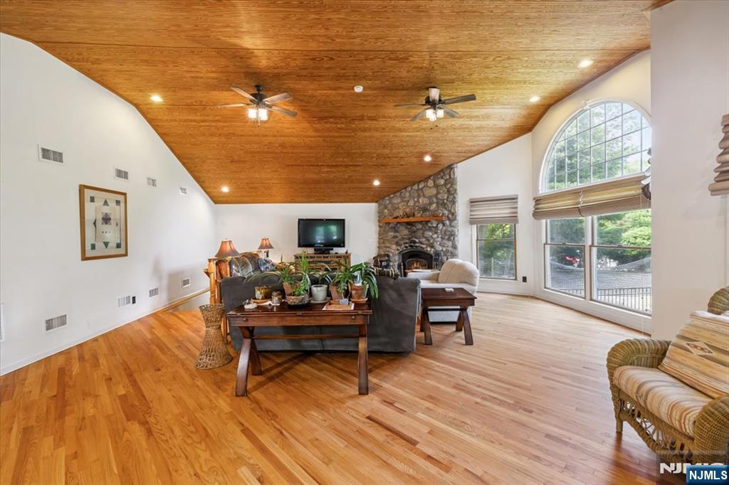 800 B/C Rivervale Road