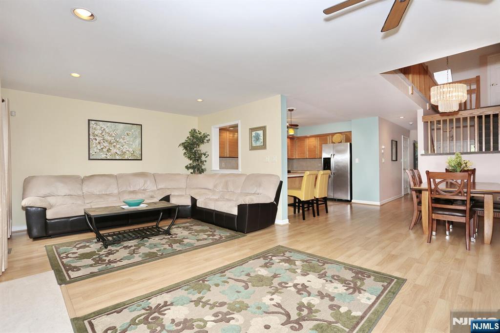 609 Glasmere Road 609