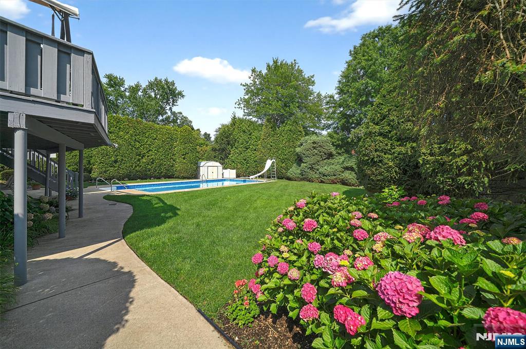 105 Longview Drive