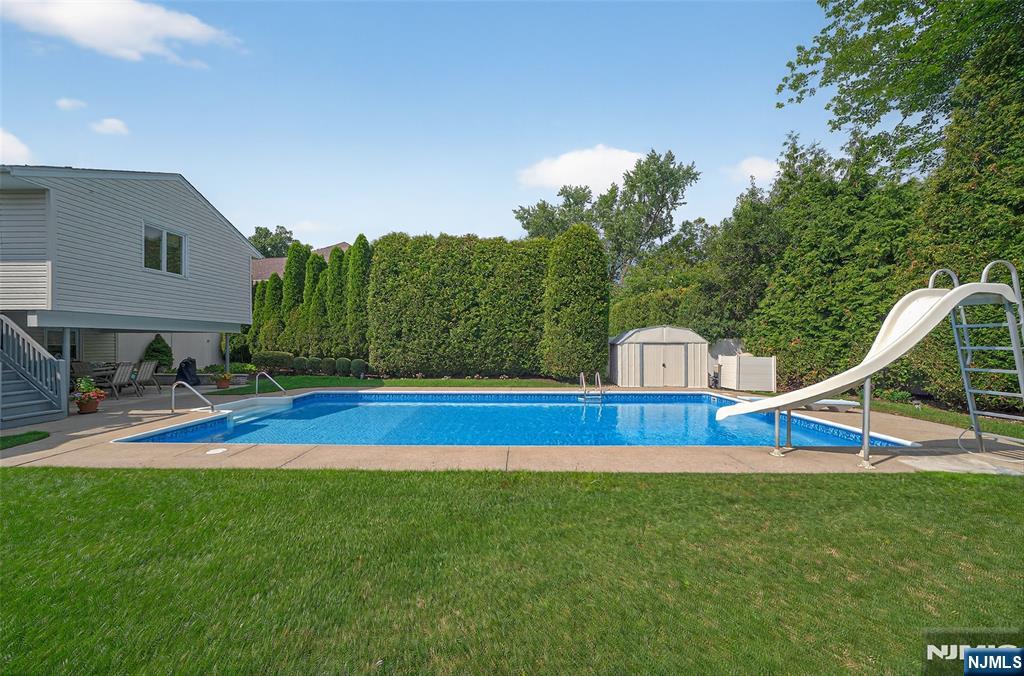 105 Longview Drive