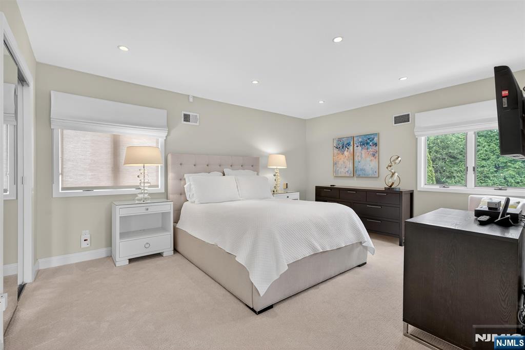 105 Longview Drive