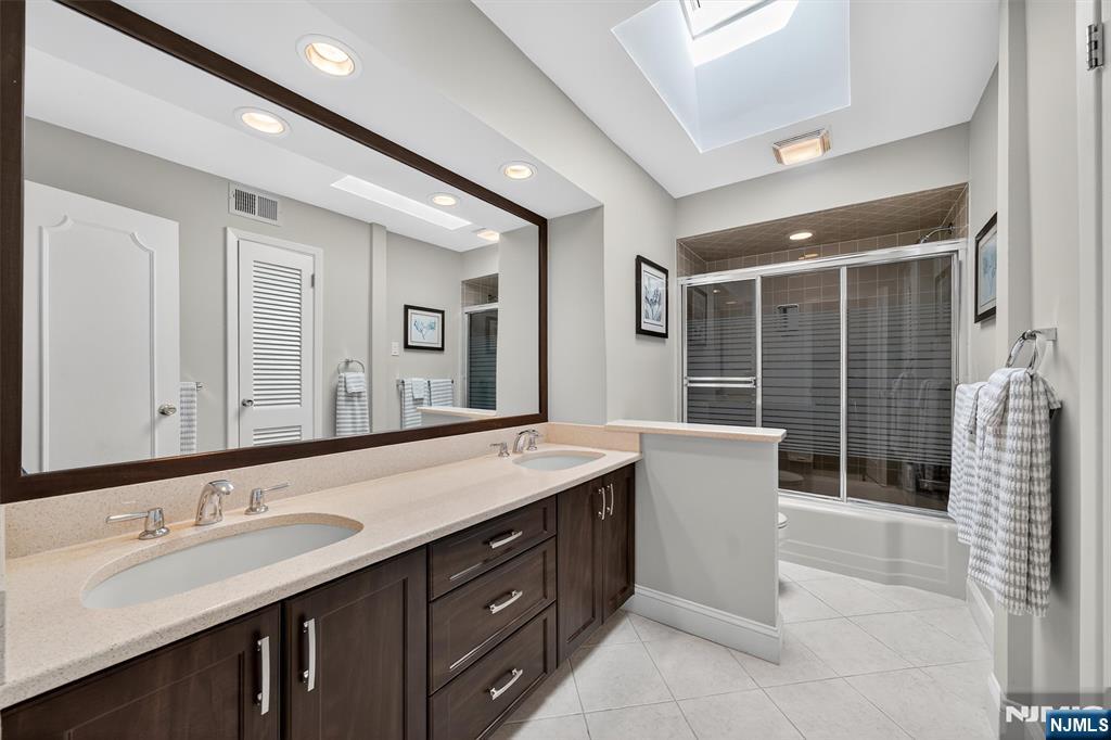 105 Longview Drive