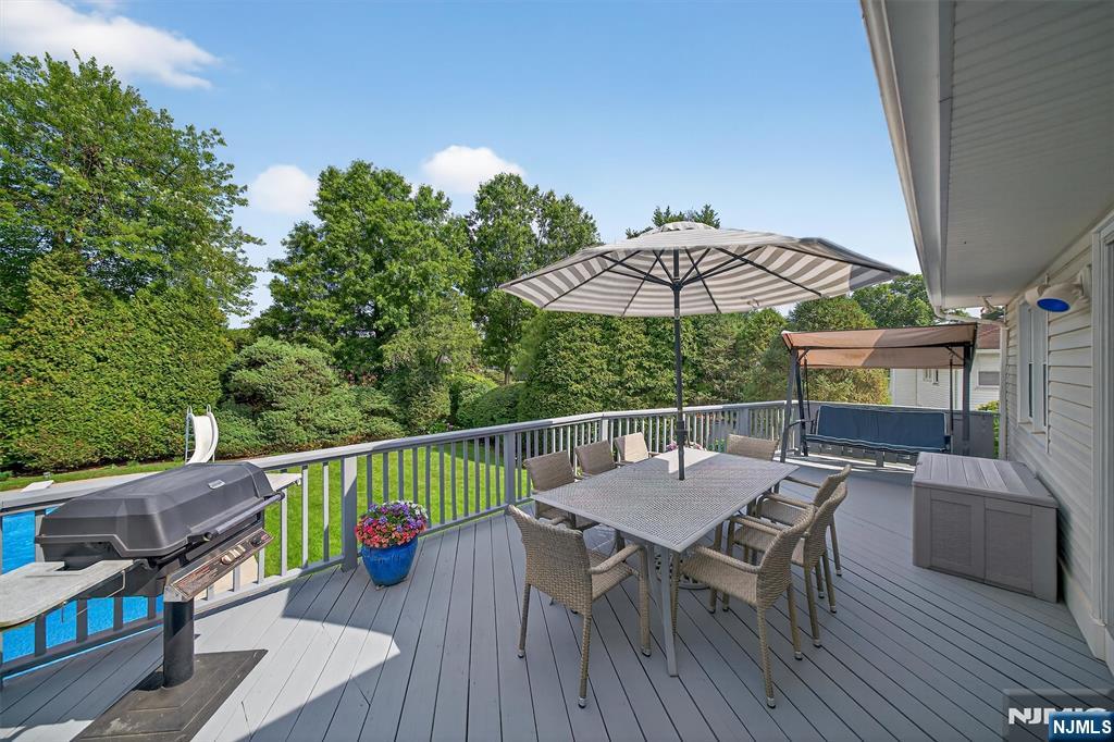 105 Longview Drive