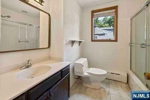 51A N Kinderkamack Road