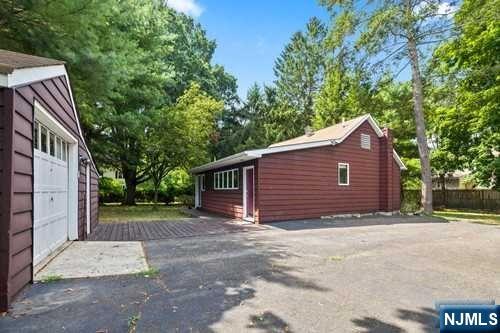 51A N Kinderkamack Road