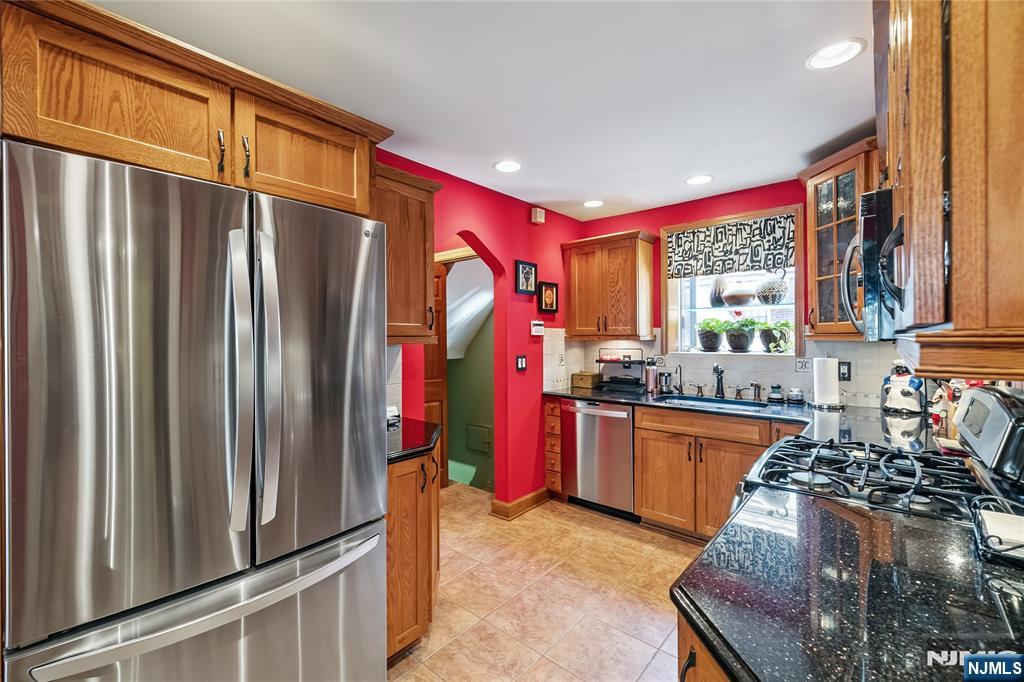 1161 Kensington Road
