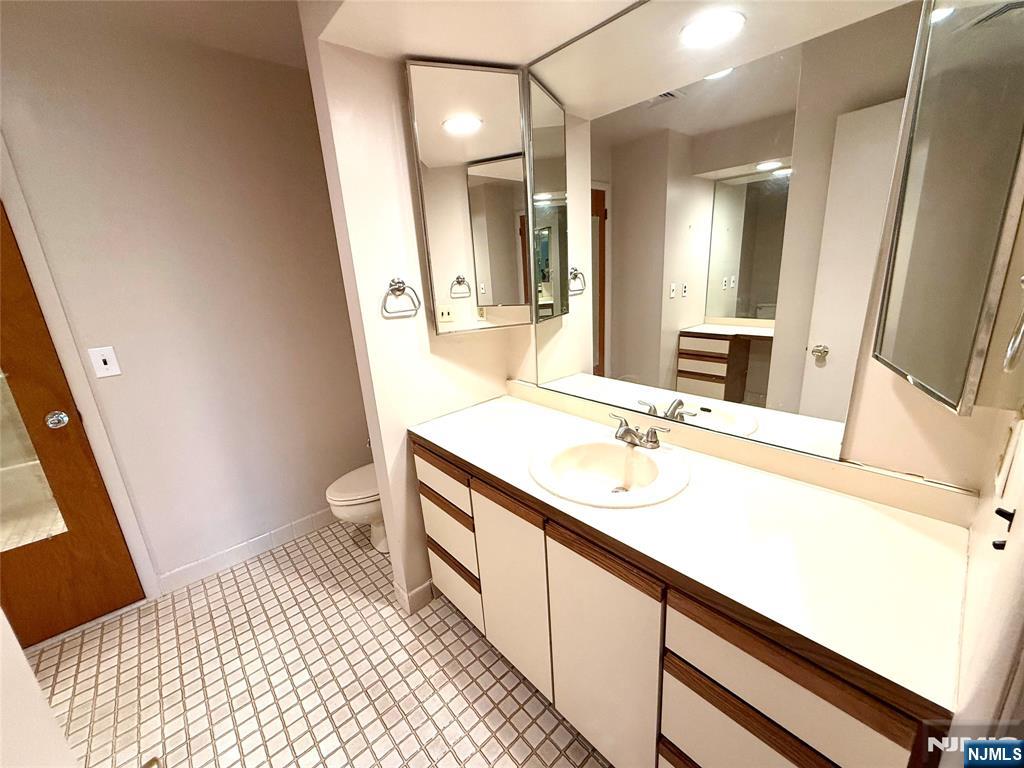 146 Garside Avenue 5