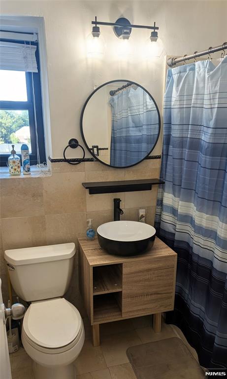 208 Anderson Street S5D