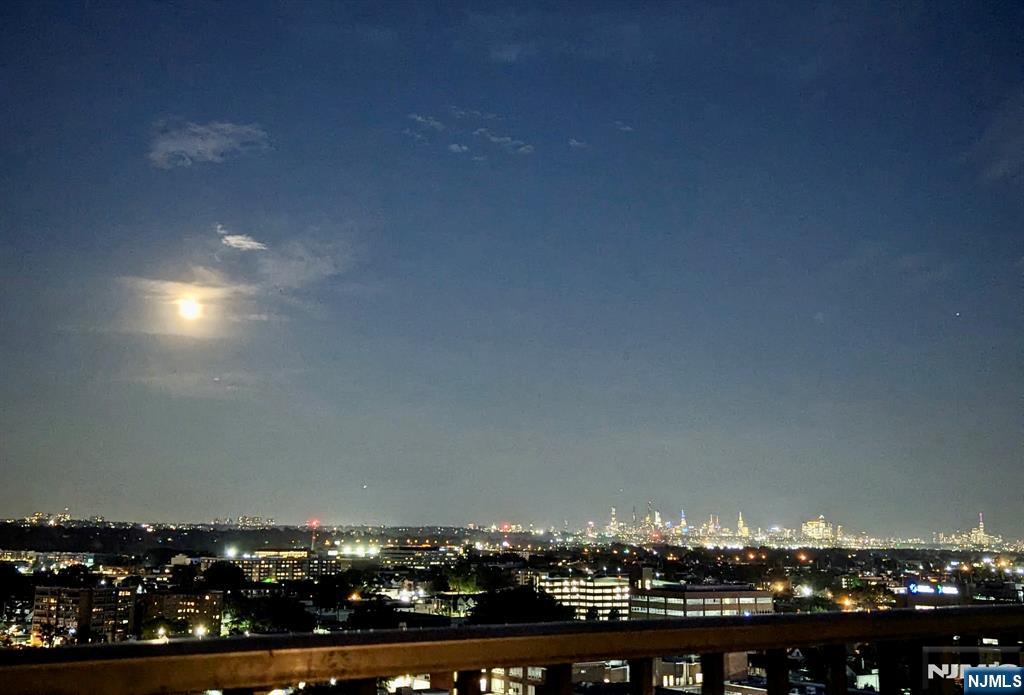 160 Overlook Avenue 10C