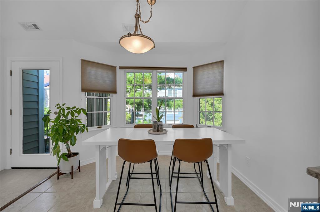 659 Richmond Court 659