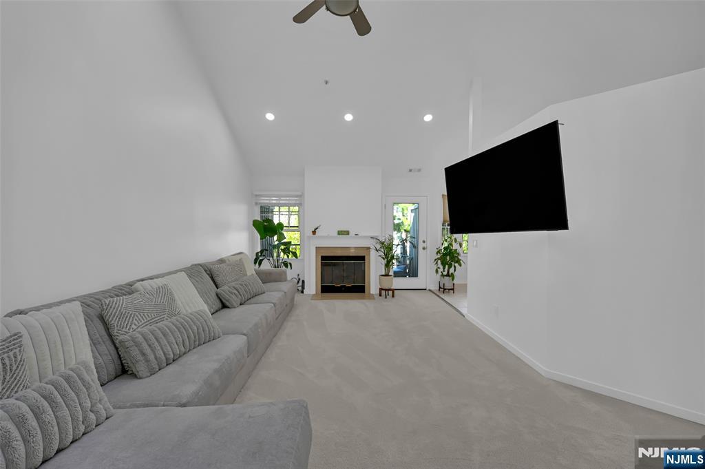 659 Richmond Court 659