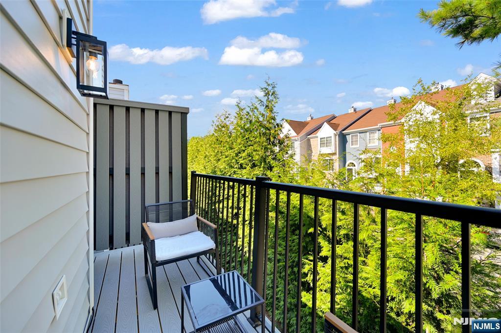 659 Richmond Court 659