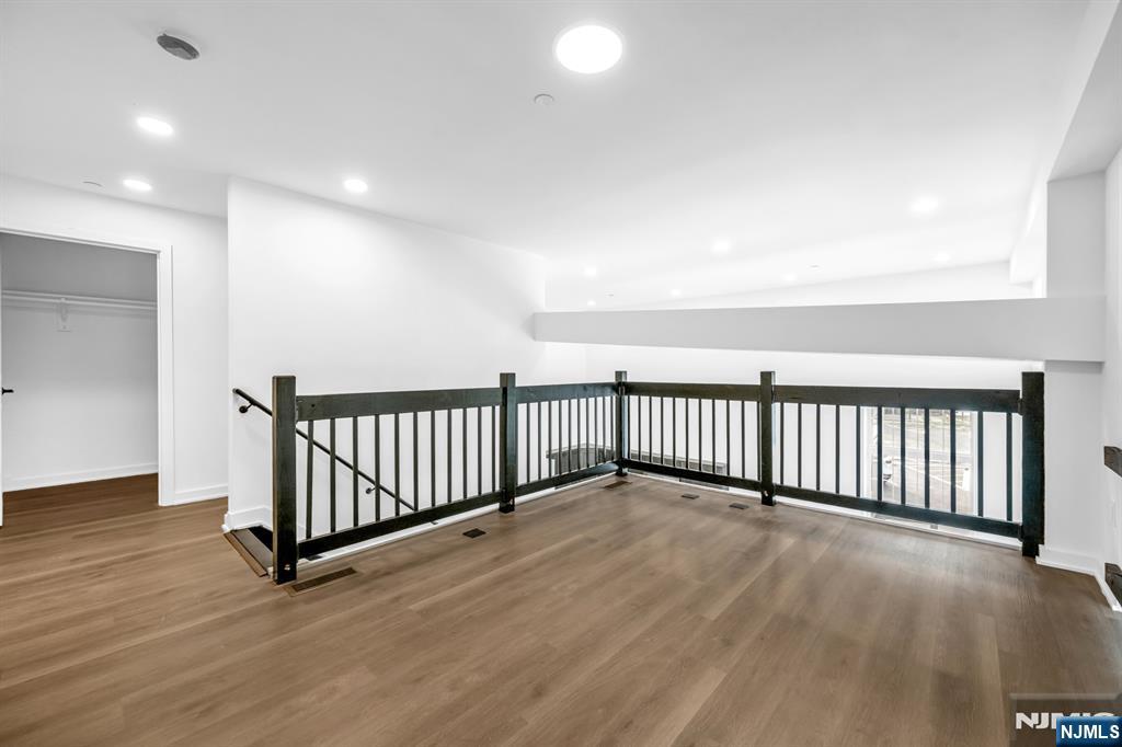 315 Railroad Avenue 101