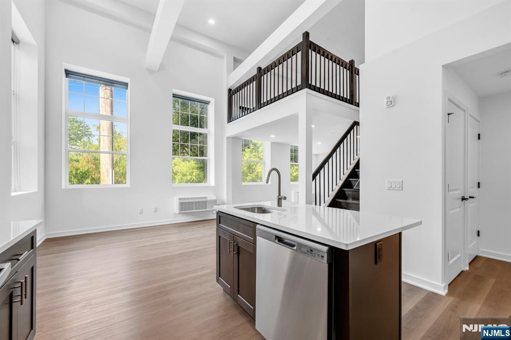 315 Railroad Avenue 101