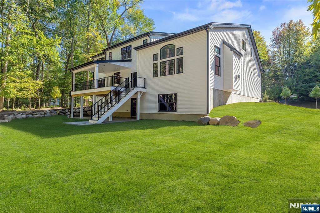 704 Orangeburgh