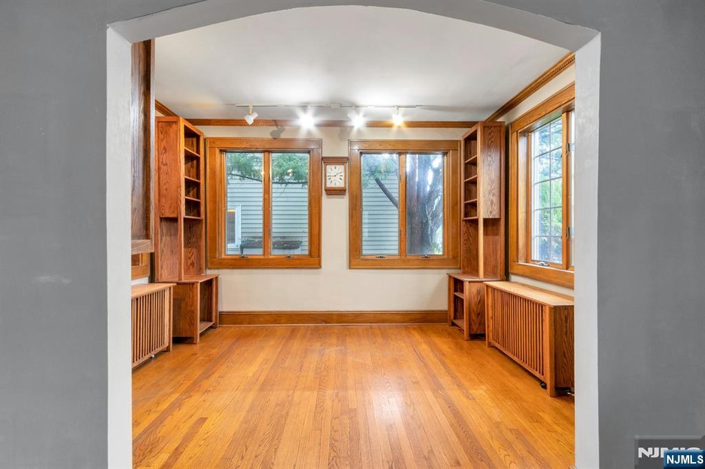 180 Washington Avenue